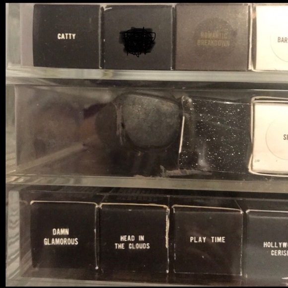 Mac LE lipsticks - Picture 7 of 7